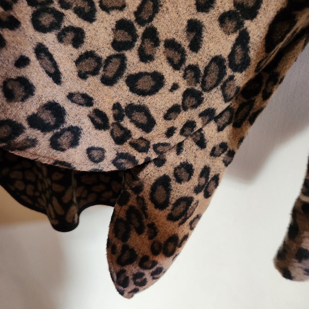 Wild Fable animal print shacket medium - Picture 5 of 7